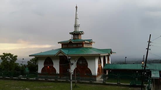 Baba Reshi Shrine